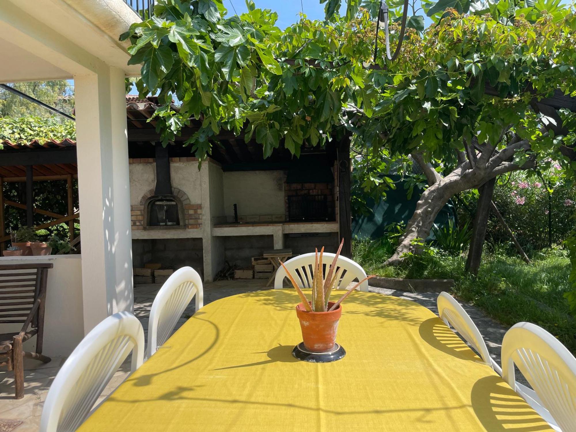 Bas De Villa Avec Acces Piscine Pres De Nice Cannes Monaco Carros Eksteriør bilde